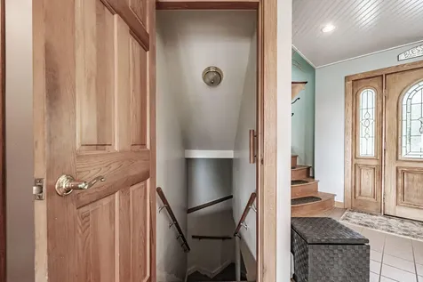 5 Lexington Lane Rockport ME 04856