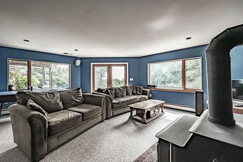 5 Lexington Lane Rockport ME 04856