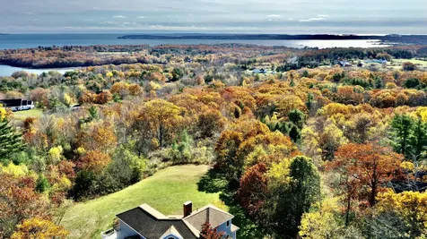 5 Lexington Lane Rockport ME 04856