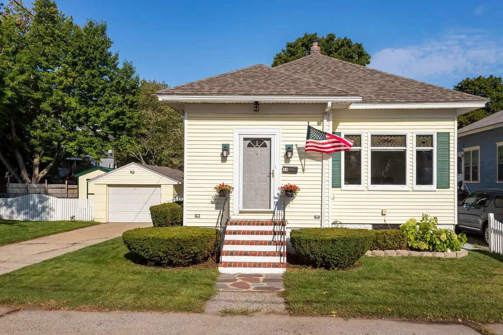 14 Beulah Street Sanford ME 04073
