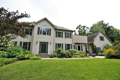 144 Fox Hollow Lane Bangor ME 04401