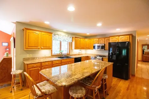 144 Fox Hollow Lane Bangor ME 04401