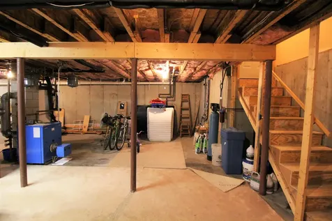 144 Fox Hollow Lane Bangor ME 04401