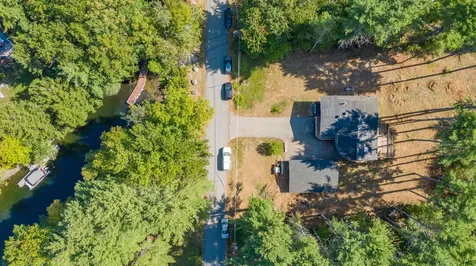 6 Birch Drive Raymond ME 04071