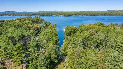 6 Birch Drive Raymond ME 04071