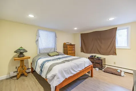 6 Birch Drive Raymond ME 04071