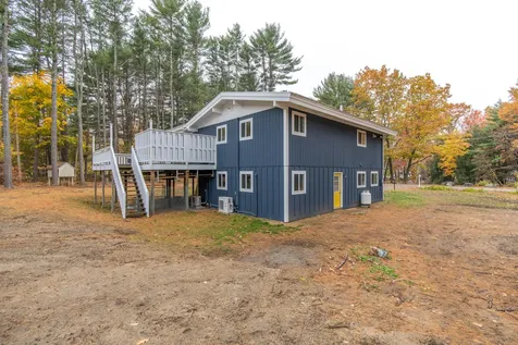 6 Birch Drive Raymond ME 04071