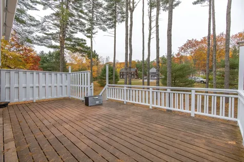 6 Birch Drive Raymond ME 04071