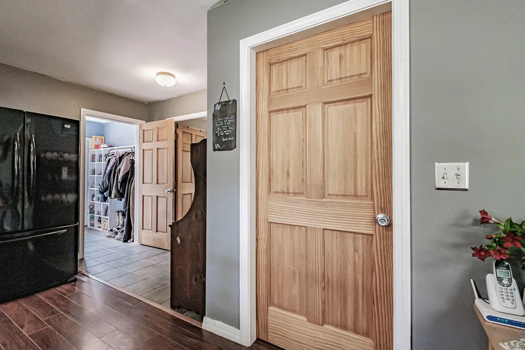 1668 Burkettville Road Appleton ME 04862