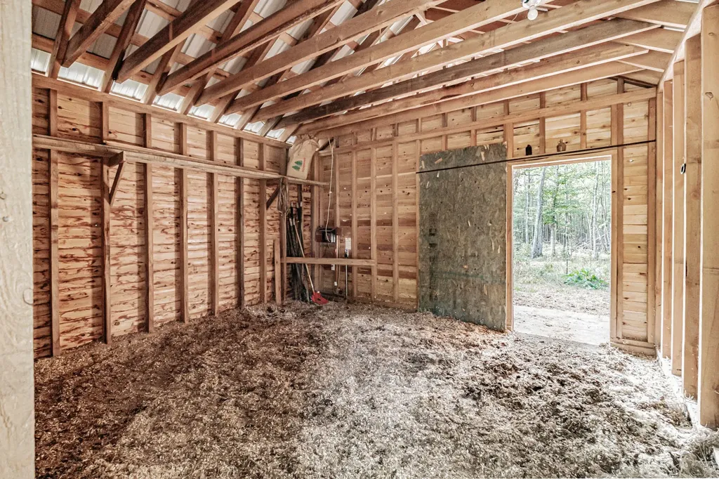 1668 Burkettville Road Appleton ME 04862