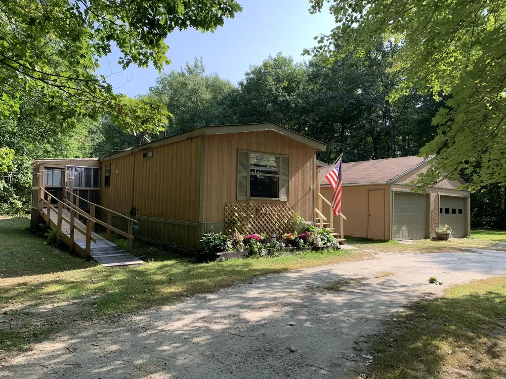 109 Sandbar Road Windham ME 04062