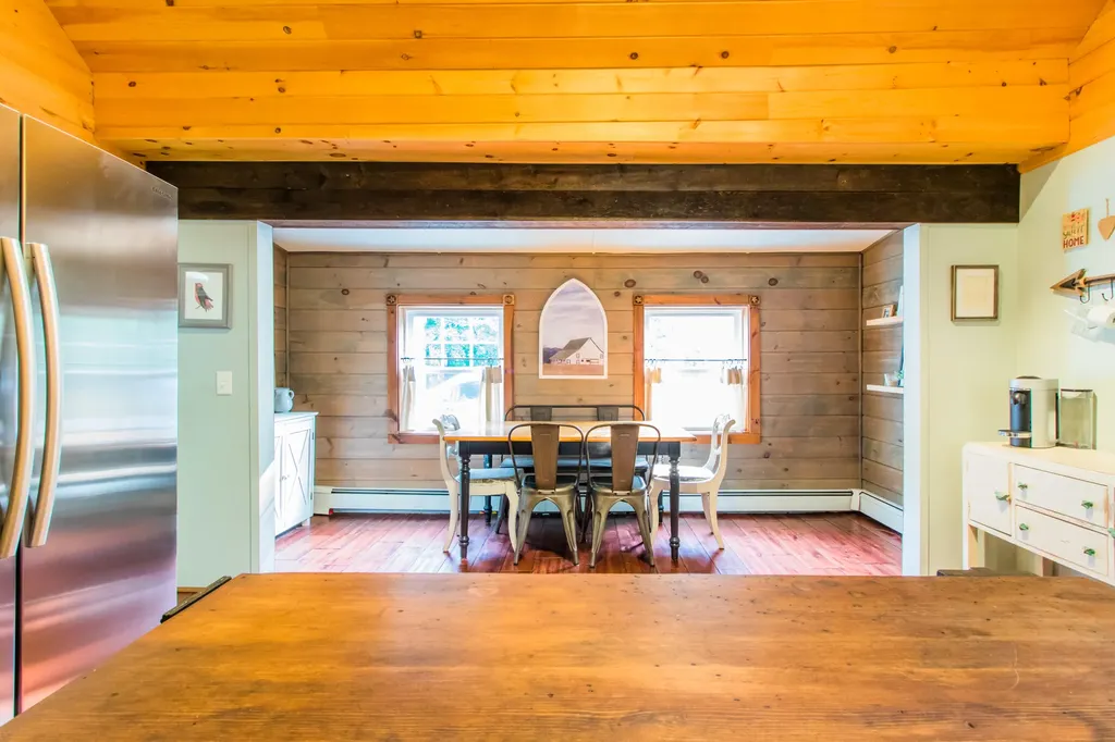 465 East Avenue Lewiston ME 04240