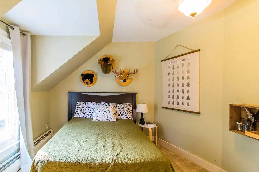 465 East Avenue Lewiston ME 04240