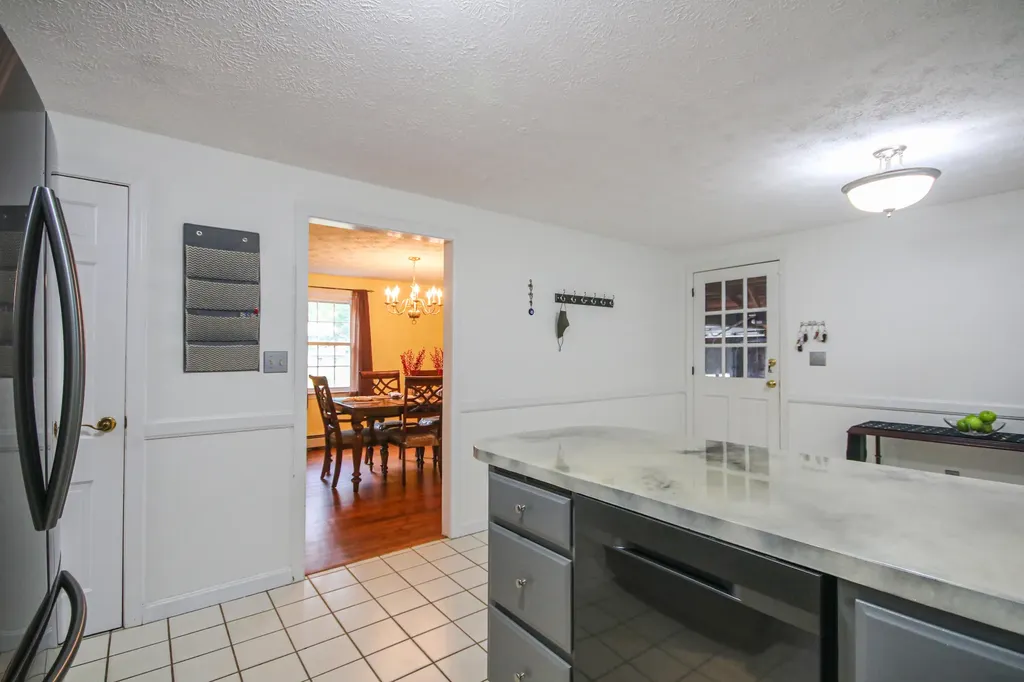 81 Tall Pine Drive Buxton ME 04093