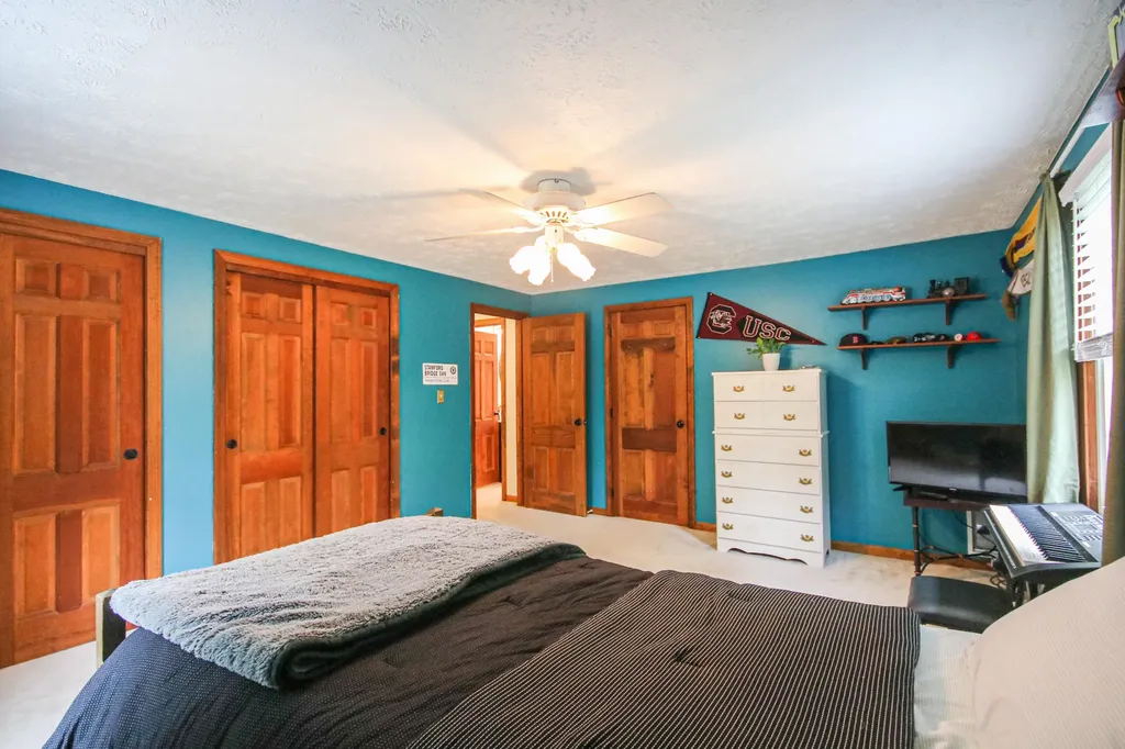 81 Tall Pine Drive Buxton ME 04093