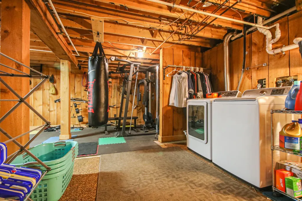 81 Tall Pine Drive Buxton ME 04093