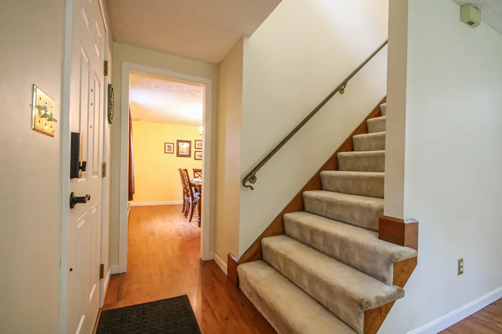 81 Tall Pine Drive Buxton ME 04093