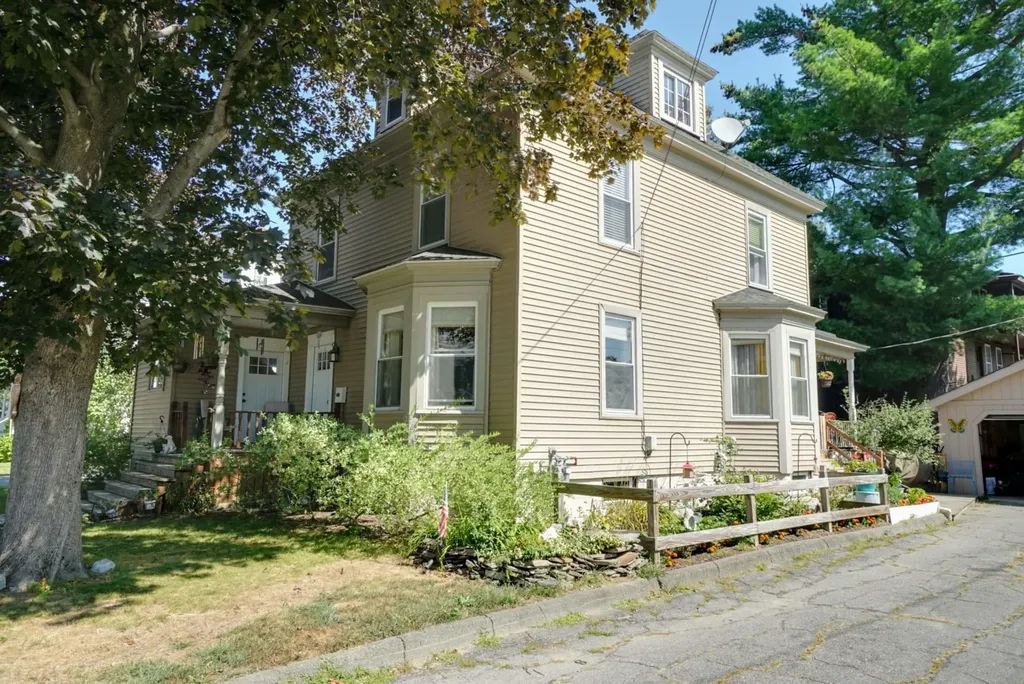 13 Bartlett Street Waterville ME 04901