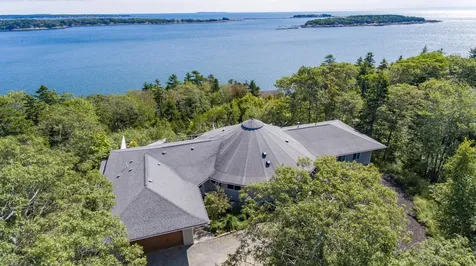32 Ojibwa Trail Boothbay ME 04544