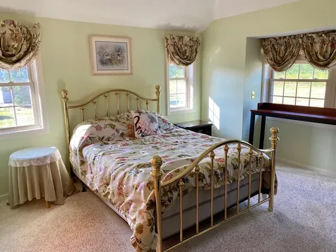 19 Meadowbrook Drive Gorham ME 04038