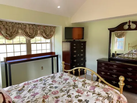 19 Meadowbrook Drive Gorham ME 04038