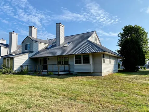 19 Meadowbrook Drive Gorham ME 04038