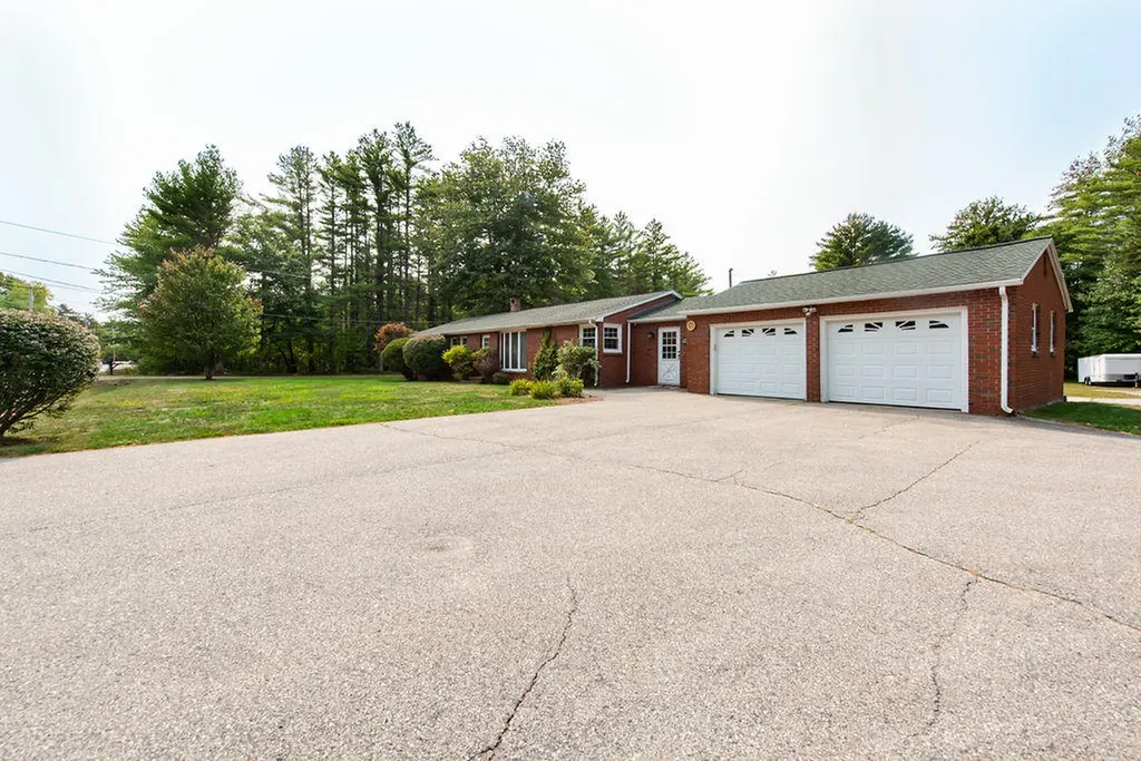 387 Hubbard Road Berwick ME 03901
