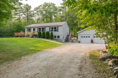63 Whalesback Drive Poland ME 04274