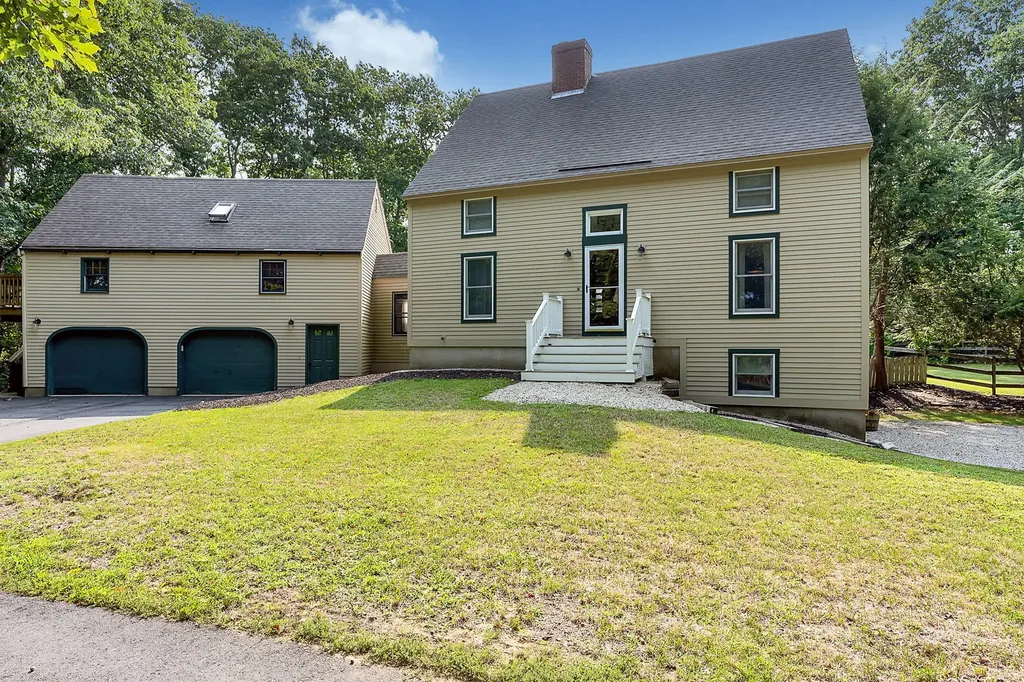 111 Us Route 1 Road York ME 03909