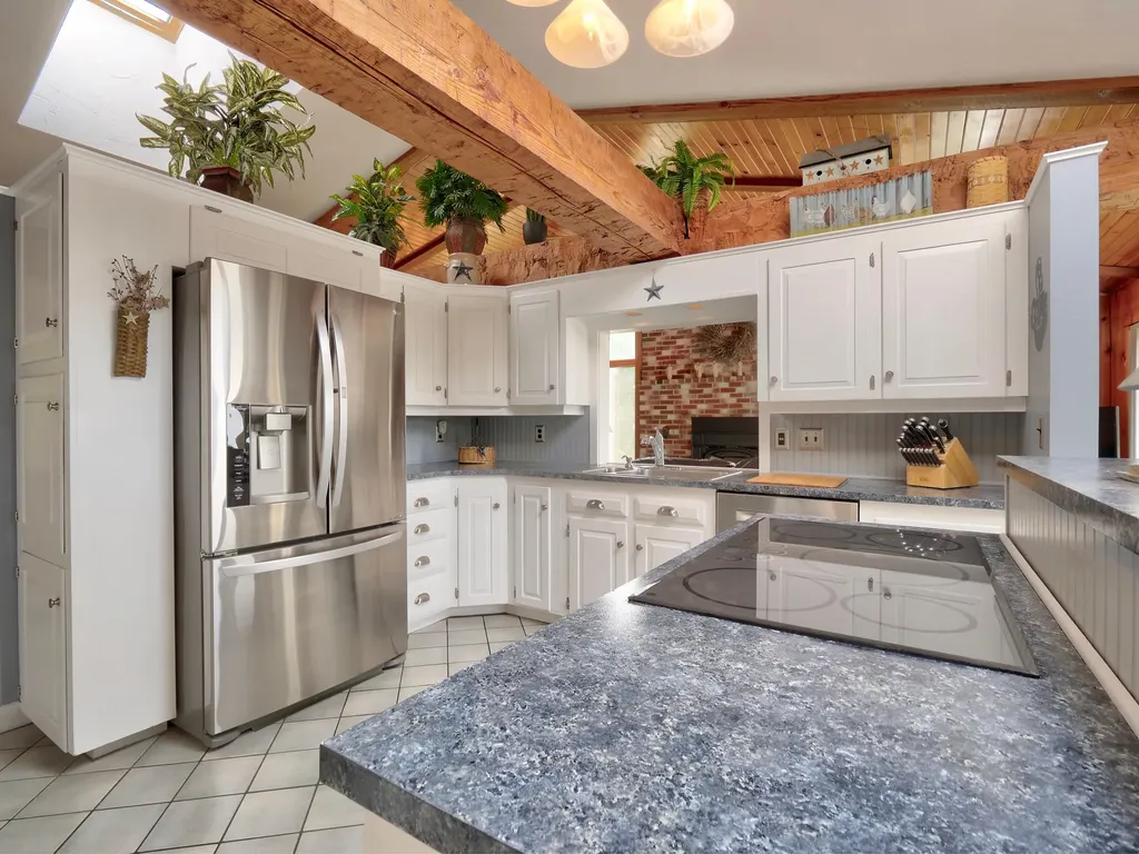110 Porter Street Rockport ME 04856