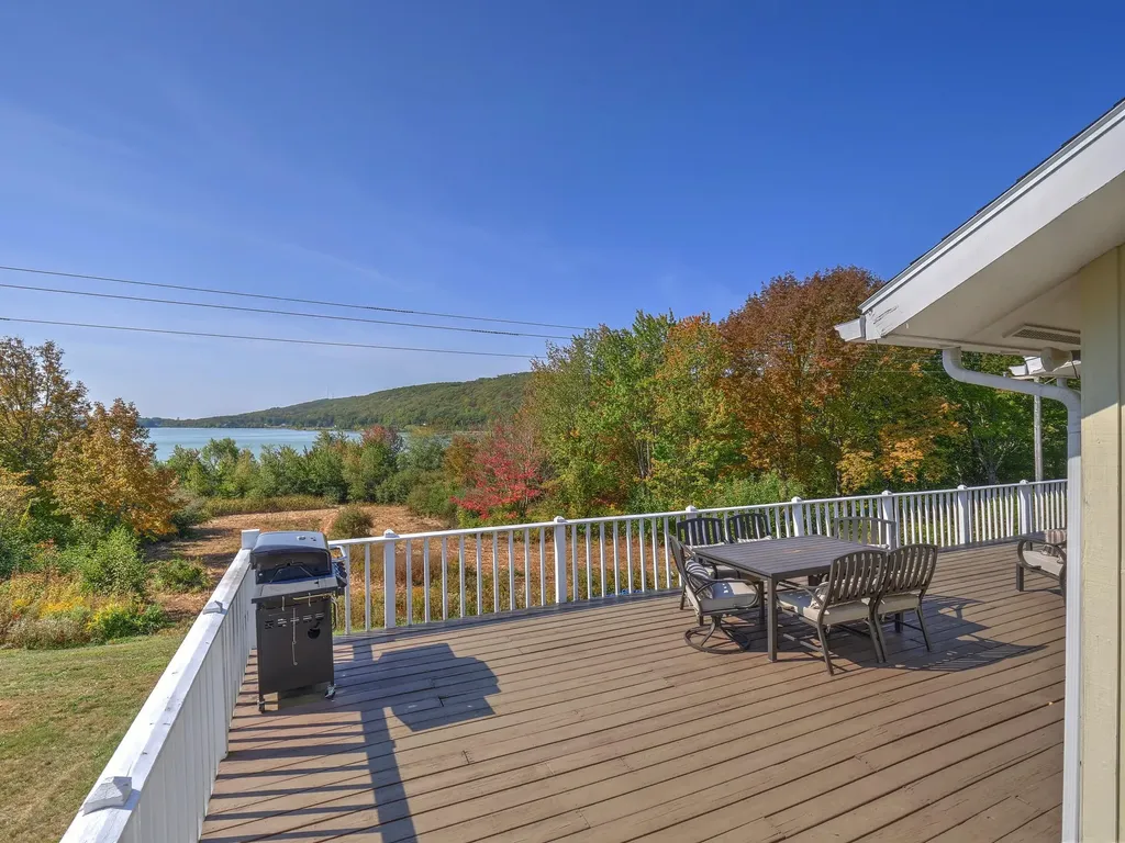 110 Porter Street Rockport ME 04856