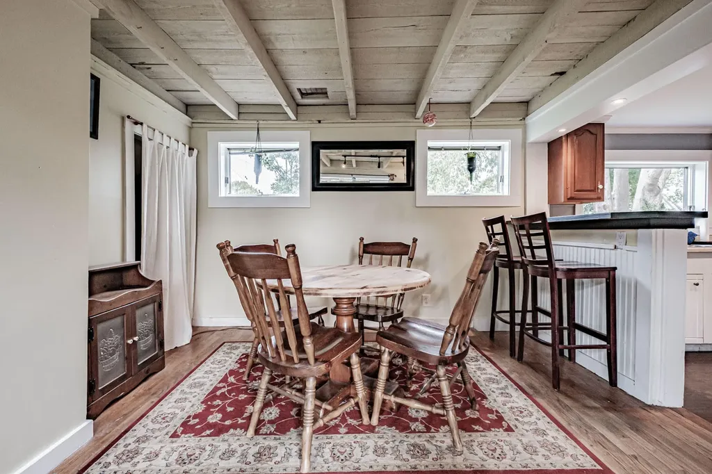 11 Knott Street Rockland ME 04841