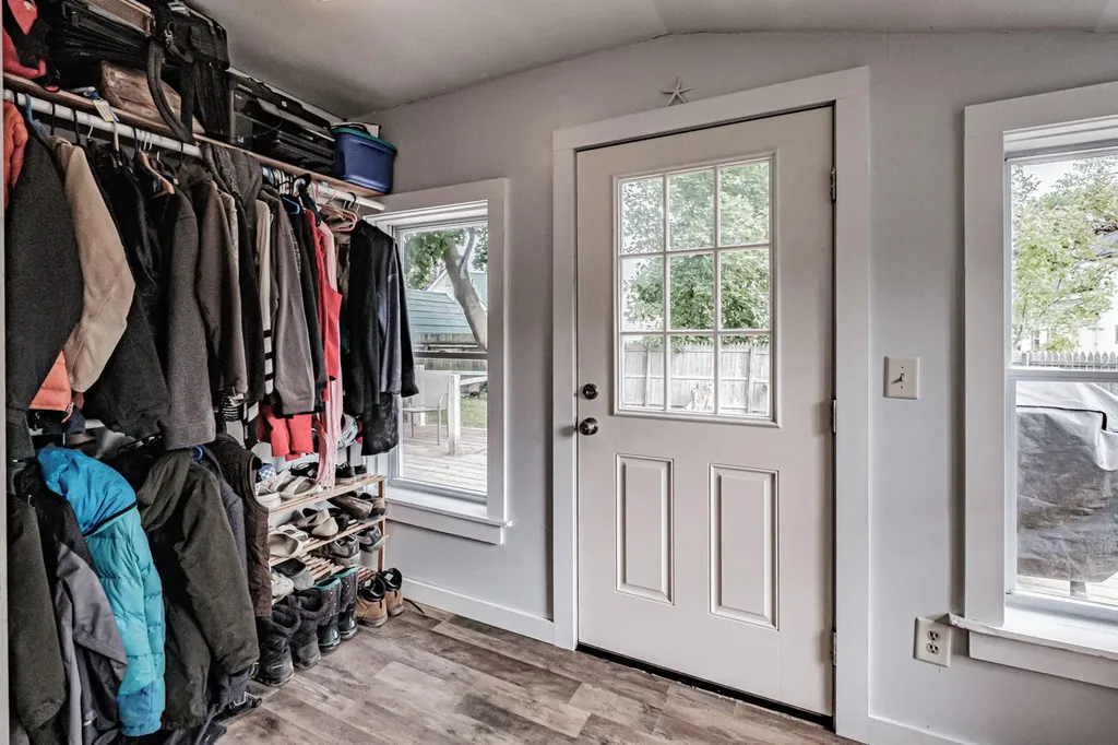 11 Knott Street Rockland ME 04841