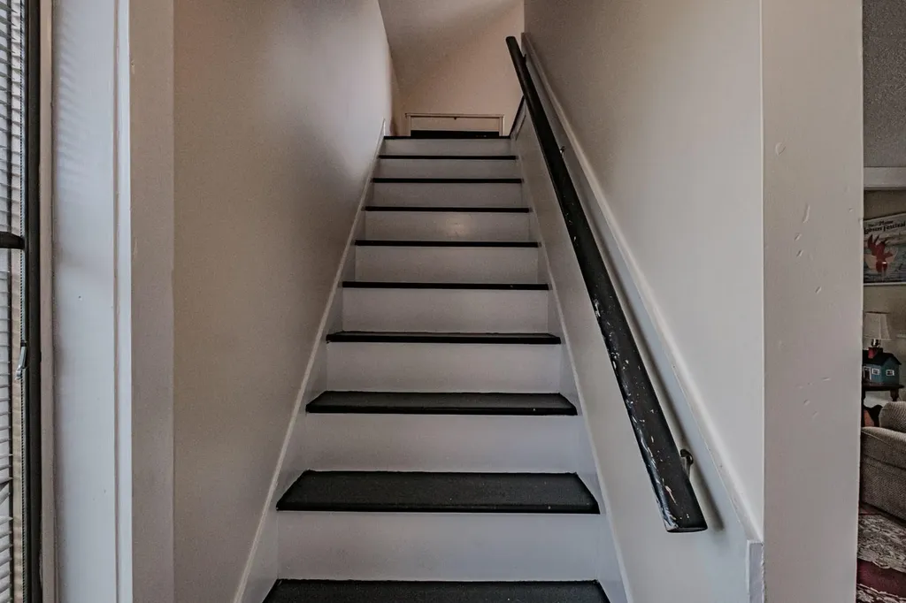 11 Knott Street Rockland ME 04841
