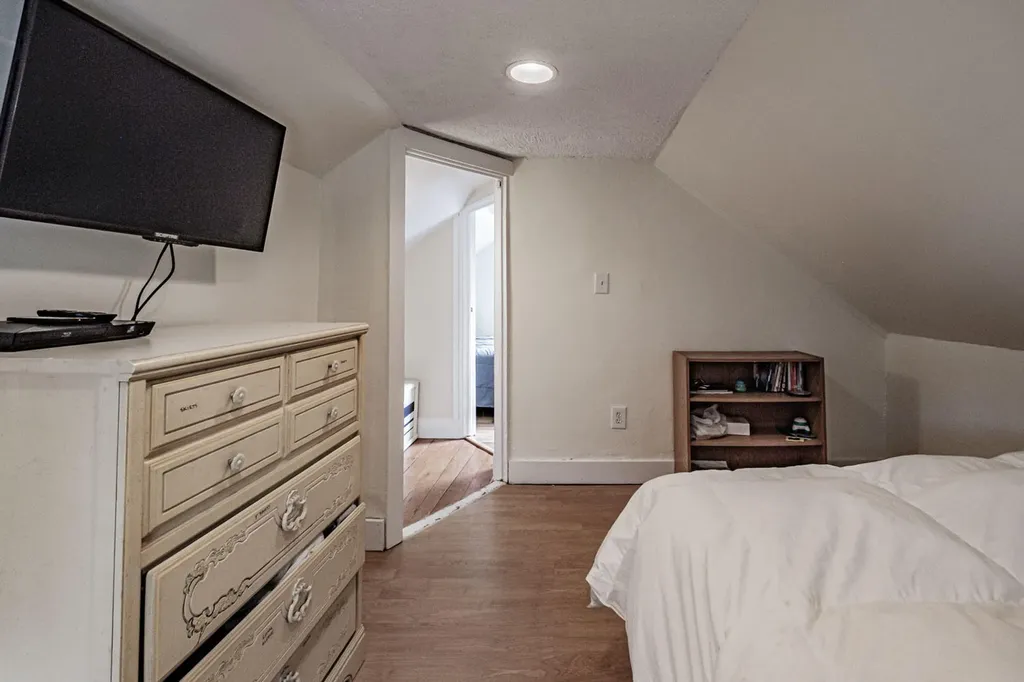 11 Knott Street Rockland ME 04841