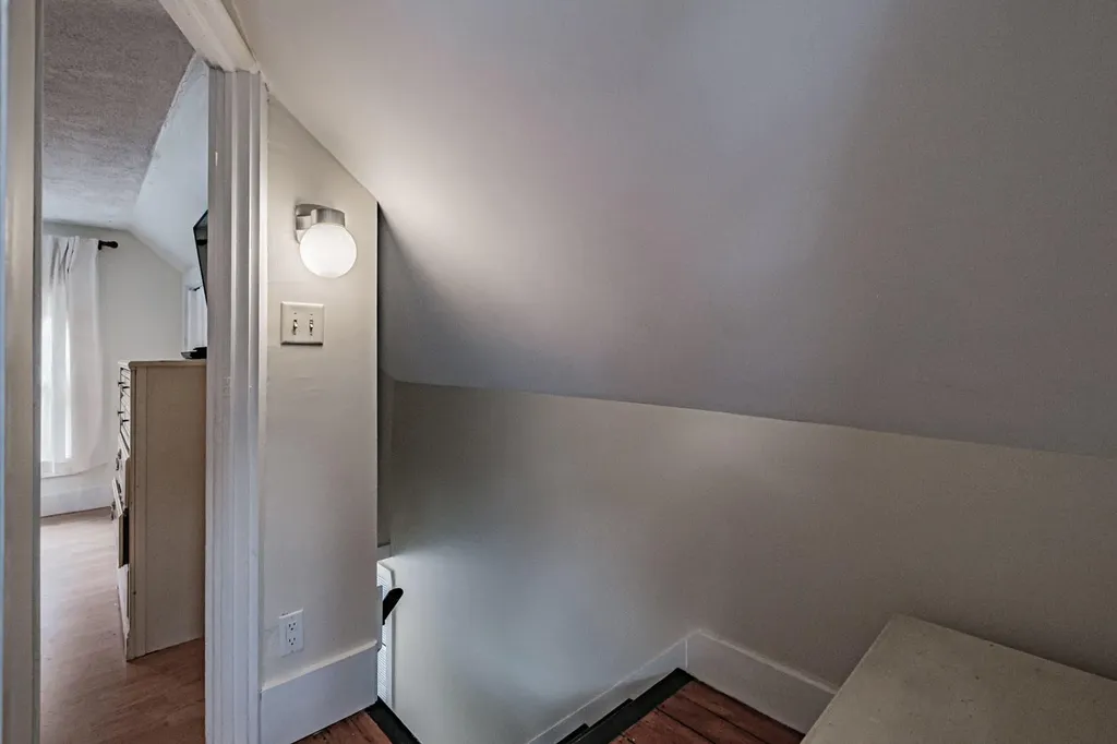 11 Knott Street Rockland ME 04841