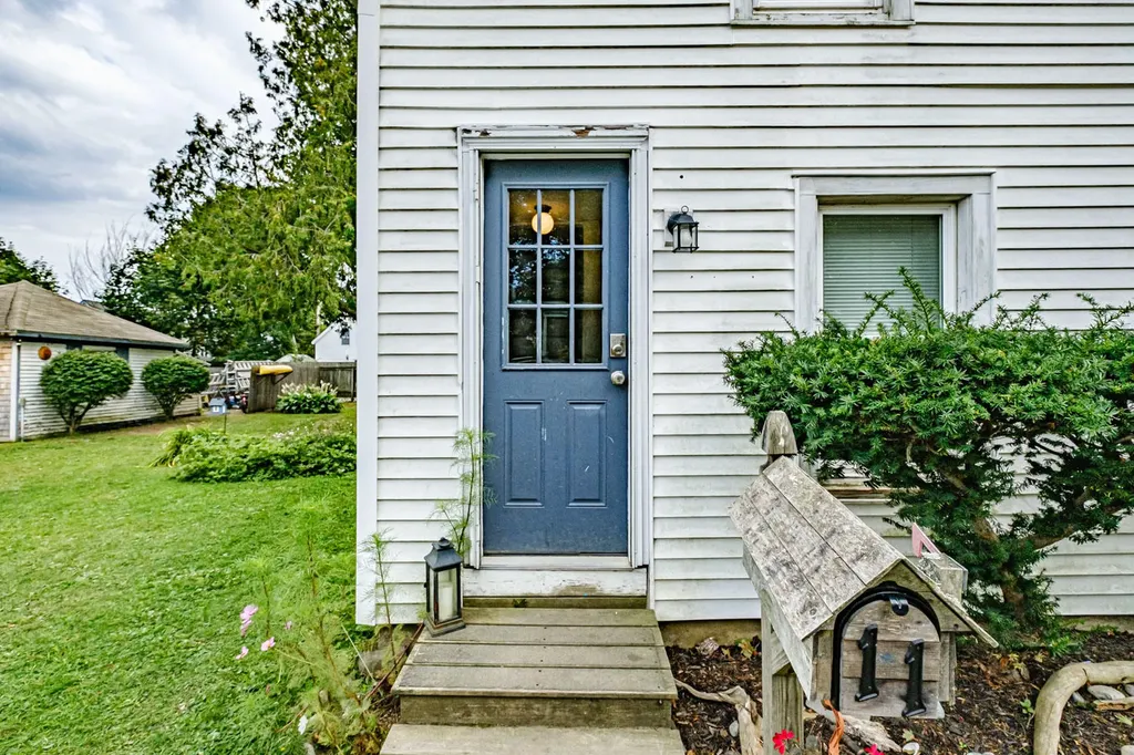 11 Knott Street Rockland ME 04841