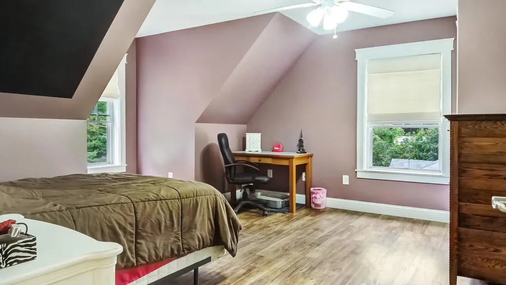 64 Summer Street Oakland ME 04963