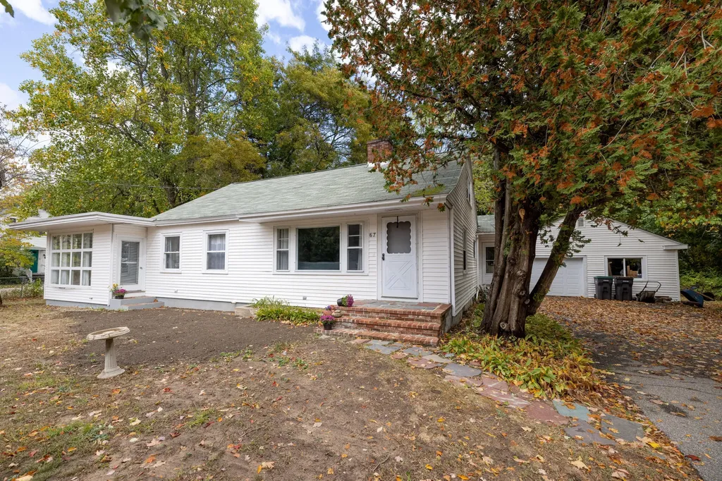 67 Fletcher Street Kennebunk ME 04043