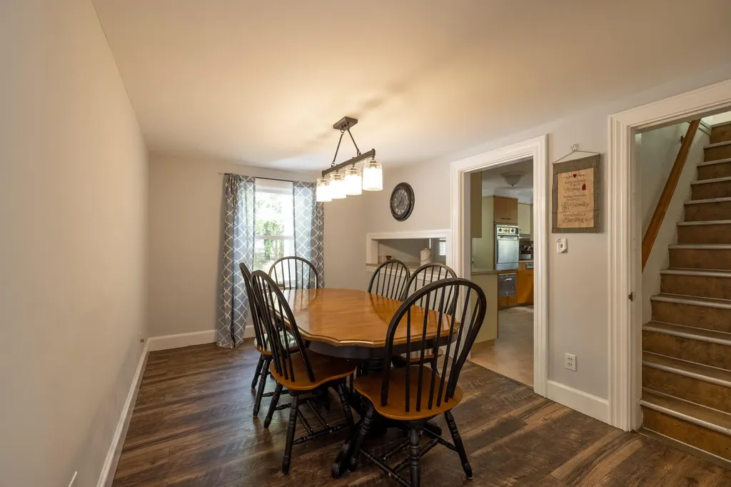 67 Fletcher Street Kennebunk ME 04043