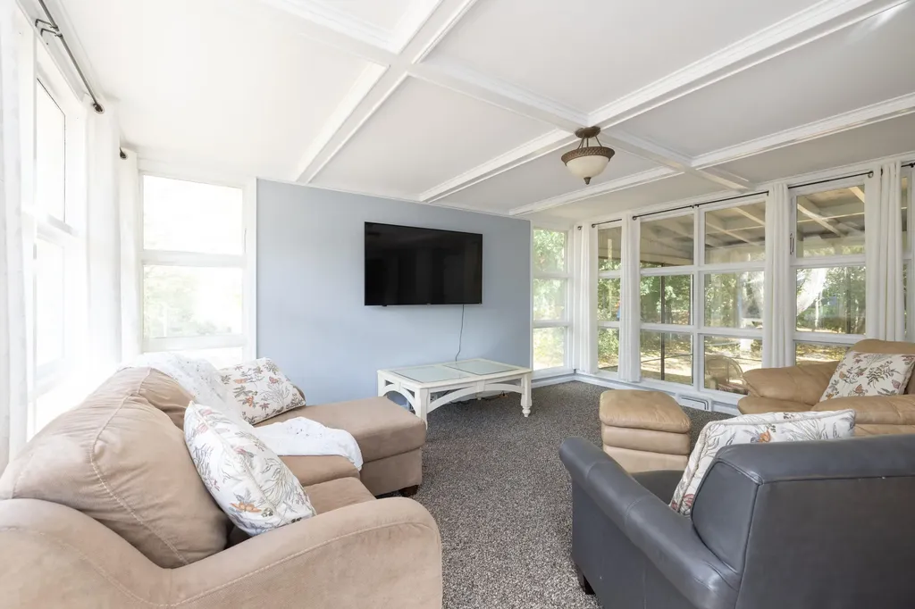 67 Fletcher Street Kennebunk ME 04043