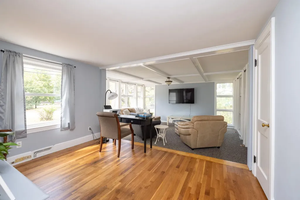 67 Fletcher Street Kennebunk ME 04043