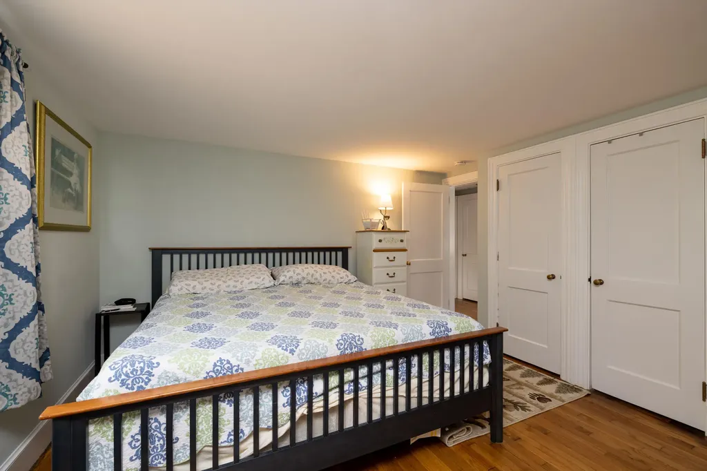 67 Fletcher Street Kennebunk ME 04043