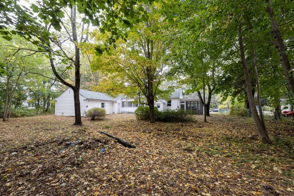 67 Fletcher Street Kennebunk ME 04043
