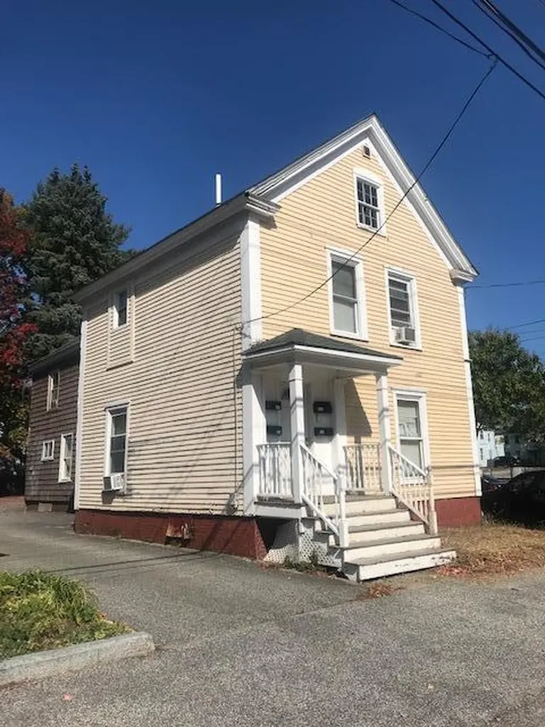47 Drummond Street Auburn ME 04210