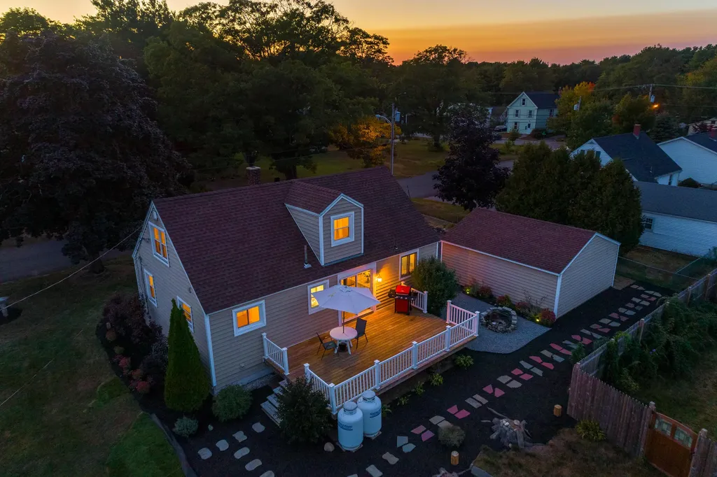5 Joan Street Brunswick ME 04011
