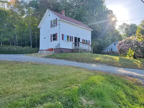 43 Hudson Avenue Guilford ME 04443