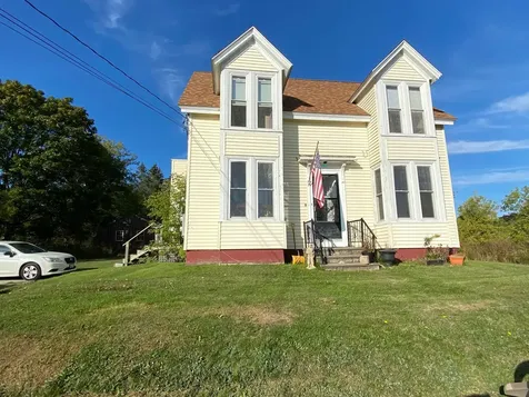 329 Pleasant Street Rockland ME 04841