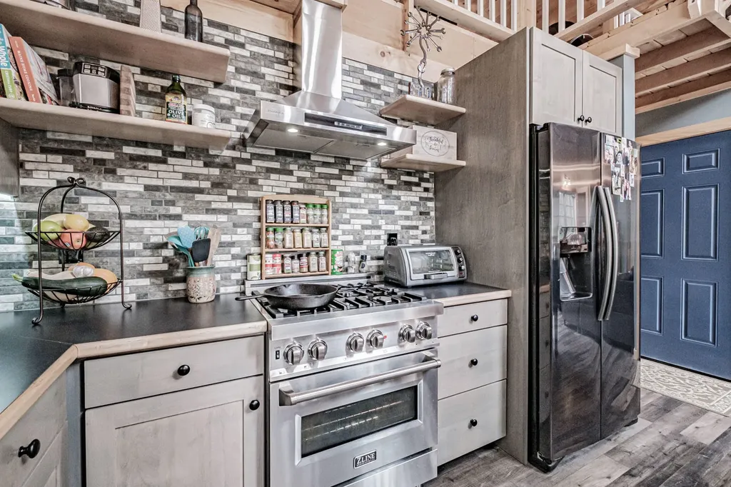 68 Packard Road Lincolnville ME 04849