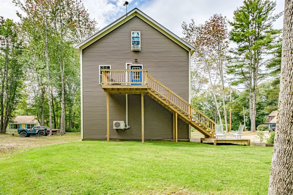 68 Packard Road Lincolnville ME 04849